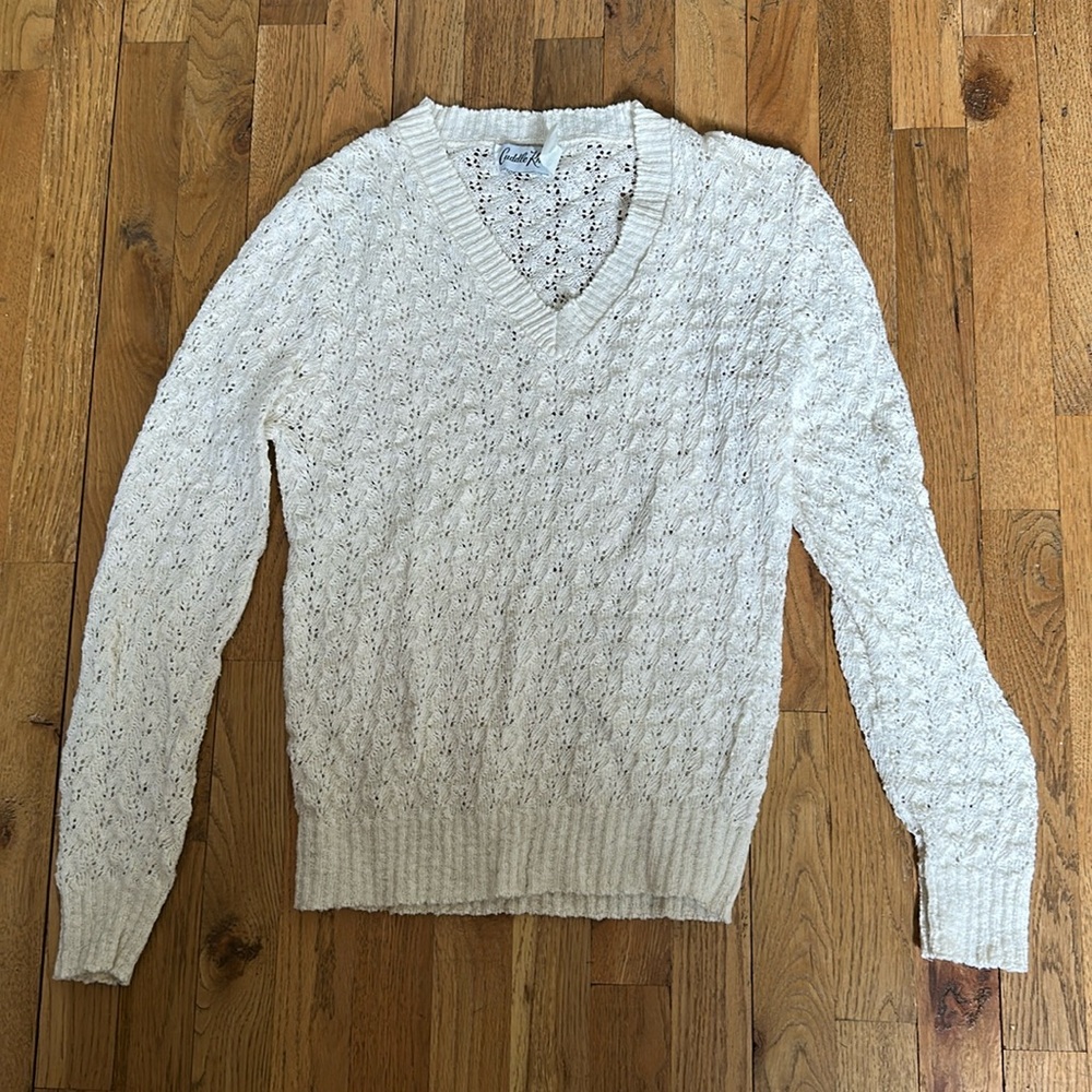 Vintage Cuddle Knit Sweater Lace Weave Vneck